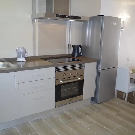 Parque Santiago Ll Apartamento *